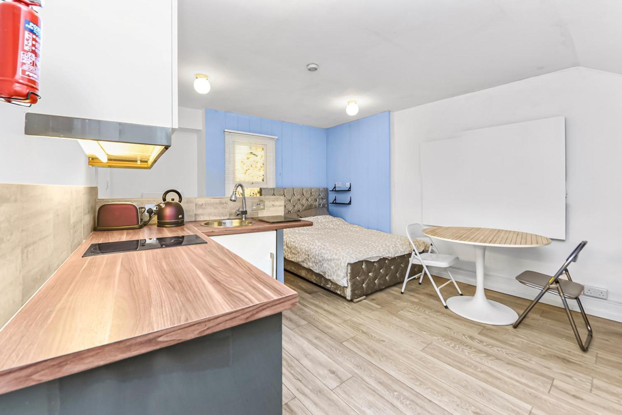 Ferienwohnung Cosy Studio Flat On A Budget London Exterior foto
